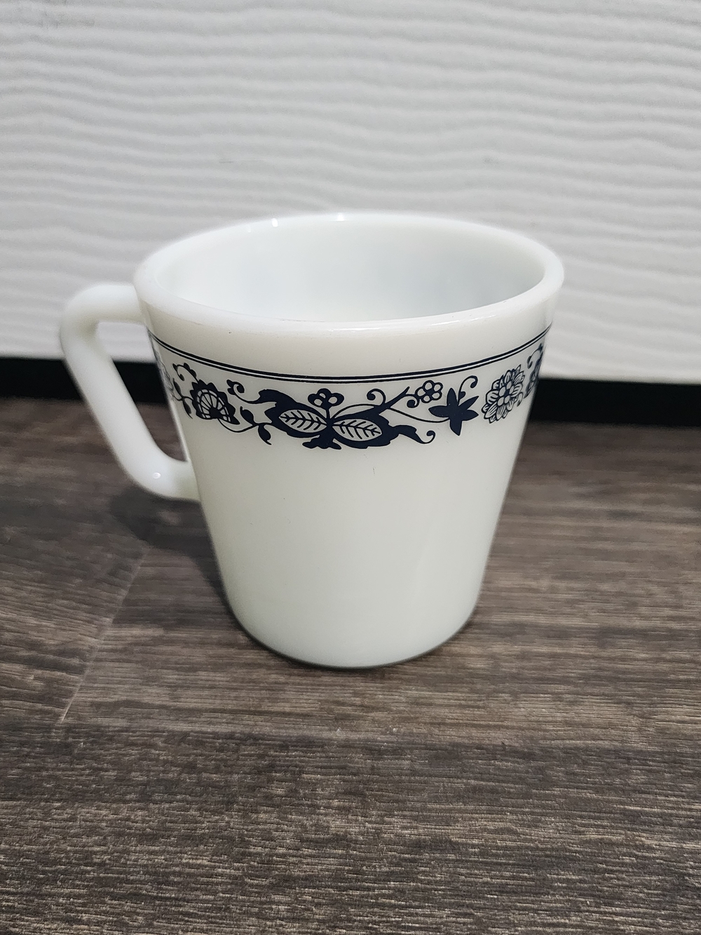 Vintage Pyrex coffee mug Milk Glass Old Town Blue Onion
